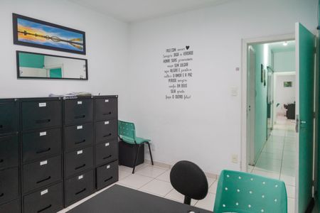 Casa à venda com 220m², 3 quartos e 4 vagas Casa à venda com 220m², 3 quartos e 4 vagasSuíte 3