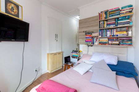 Apartamento à venda com 131m², 3 quartos e 2 vagasSuíte 2