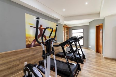 Apartamento à venda com 131m², 3 quartos e 2 vagasÁrea comum - Academia