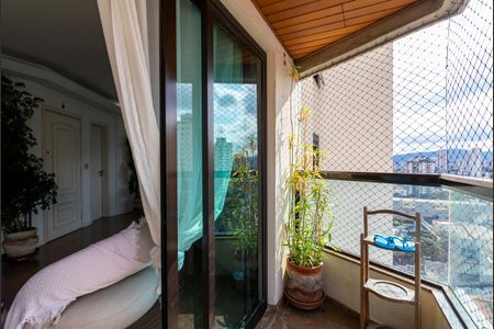 Apartamento à venda com 131m², 3 quartos e 2 vagasVaranda da Sala