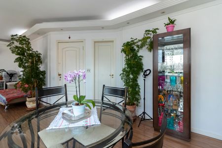 Apartamento à venda com 131m², 3 quartos e 2 vagasSala de Jantar