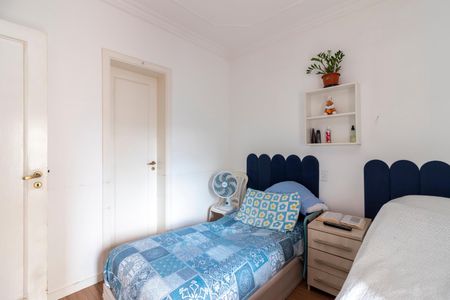 Apartamento à venda com 131m², 3 quartos e 2 vagasSuíte 1