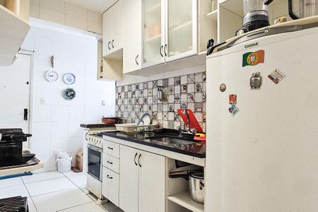 Apartamento para alugar com 70m², 2 quartos e 1 vaga Apartamento para alugar com 70m², 2 quartos e 1 vagaCozinha
