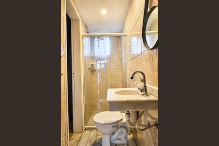 Apartamento para alugar com 70m², 2 quartos e 1 vaga Apartamento para alugar com 70m², 2 quartos e 1 vagaBanheiro da Suíte 2