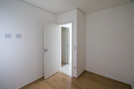 Apartamento à venda com 105m², 2 quartos e 2 vagasQuarto