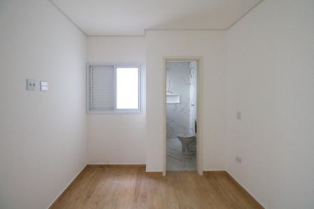 Apartamento à venda com 105m², 2 quartos e 2 vagasSuíte