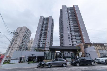 Apartamento à venda com 72m², 2 quartos e 1 vaga Apartamento à venda com 72m², 2 quartos e 1 vagaFachada