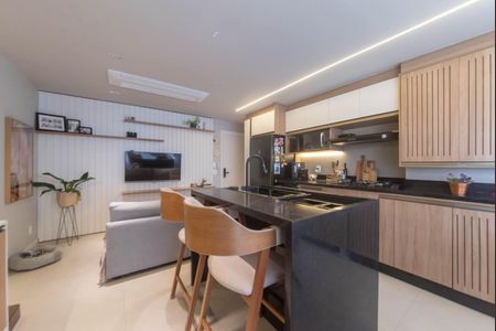 Apartamento à venda com 72m², 2 quartos e 1 vagaÁrea comum