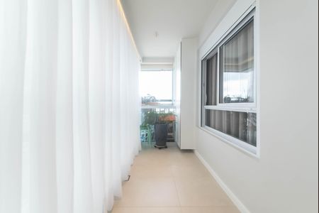 Apartamento à venda com 72m², 2 quartos e 1 vagaVaranda