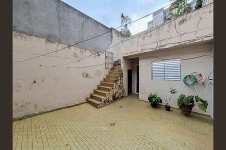 Casa à venda com 150m², 3 quartos e 1 vagaÁrea de Serviço