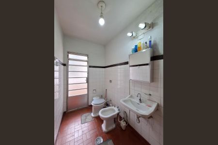 Casa à venda com 150m², 3 quartos e 1 vagaBanheiro