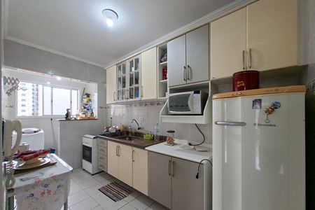 Apartamento para alugar com 70m², 2 quartos e 1 vaga Apartamento para alugar com 70m², 2 quartos e 1 vagaCozinha
