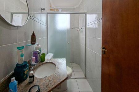 Apartamento para alugar com 70m², 2 quartos e 1 vaga Apartamento para alugar com 70m², 2 quartos e 1 vagaBanheiro da Suíte
