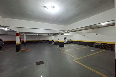 Apartamento para alugar com 70m², 2 quartos e 1 vaga Apartamento para alugar com 70m², 2 quartos e 1 vagaGaragem