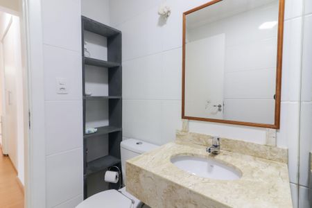 Apartamento para alugar com 54m², 2 quartos e sem vaga Apartamento para alugar com 54m², 2 quartos e sem vagaBanheiro