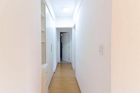 Apartamento para alugar com 54m², 2 quartos e sem vaga Apartamento para alugar com 54m², 2 quartos e sem vagaCorredor