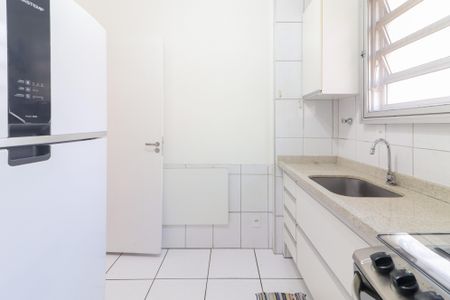 Apartamento para alugar com 54m², 2 quartos e sem vaga Apartamento para alugar com 54m², 2 quartos e sem vagaCozinha e Área de Serviço