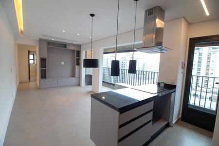 Apartamento à venda com 71m², 2 quartos e 1 vagaSala