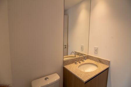 Apartamento à venda com 71m², 2 quartos e 1 vagaBanheiro da Suíte 1