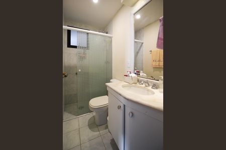 Apartamento à venda com 57m², 1 quarto e 1 vaga Apartamento à venda com 57m², 1 quarto e 1 vagaBanheiro Social