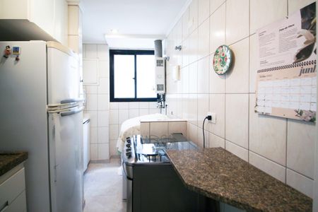Apartamento à venda com 57m², 1 quarto e 1 vaga Apartamento à venda com 57m², 1 quarto e 1 vagaCozinha