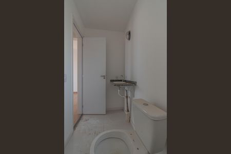 Apartamento para alugar com 58m², 2 quartos e 1 vaga Apartamento para alugar com 58m², 2 quartos e 1 vagaBanheiro Corredor