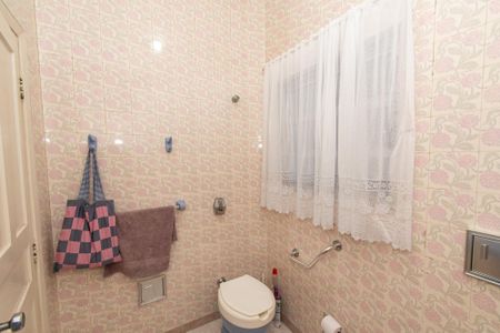 Casa à venda com 155m², 2 quartos e 1 vaga Casa à venda com 155m², 2 quartos e 1 vagaBanheiro Social