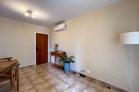 Apartamento para alugar com 52m², 1 quarto e 1 vagaSala