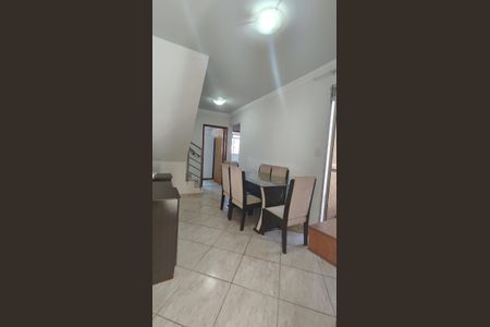 Apartamento à venda com 100m², 2 quartos e 1 vagaSala