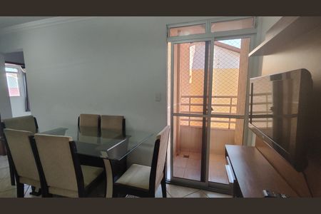 Apartamento à venda com 100m², 2 quartos e 1 vagaSala