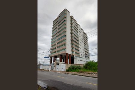 Apartamento para alugar com 79m², 2 quartos e 1 vagaFachada