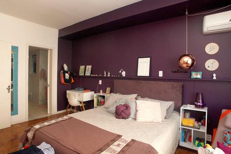 Apartamento à venda com 254m², 4 quartos e sem vagaSuíte