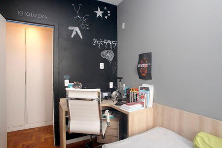 Apartamento à venda com 254m², 4 quartos e sem vagaQuarto 1