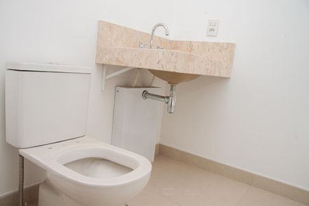 Apartamento à venda com 147m², 3 quartos e 2 vagas Apartamento à venda com 147m², 3 quartos e 2 vagasBanheiro