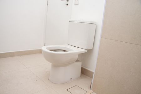 Apartamento à venda com 147m², 3 quartos e 2 vagas Apartamento à venda com 147m², 3 quartos e 2 vagasBanheiro da Suíte