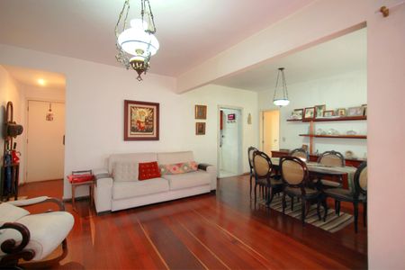 Apartamento à venda com 103m², 3 quartos e 2 vagasSala