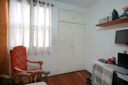 Apartamento à venda com 103m², 3 quartos e 2 vagasQuarto 3