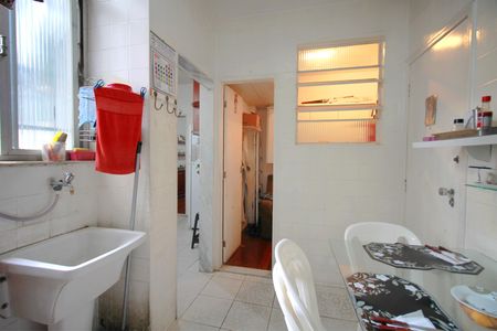 Apartamento à venda com 103m², 3 quartos e 2 vagasÁrea de Serviço