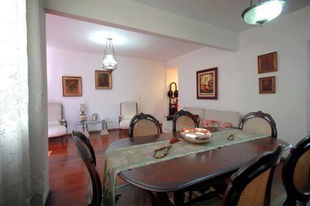 Apartamento à venda com 103m², 3 quartos e 2 vagasSala