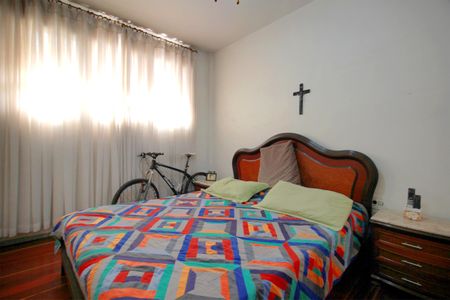 Apartamento à venda com 103m², 3 quartos e 2 vagasQuarto 1