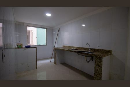 Apartamento para alugar com 70m², 2 quartos e 1 vaga Apartamento para alugar com 70m², 2 quartos e 1 vagaCozinha e Área de Serviço