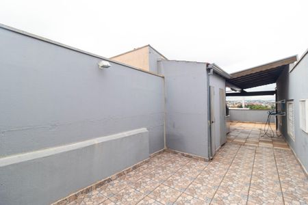 Casa para alugar com 170m², 3 quartos e 2 vagas Casa para alugar com 170m², 3 quartos e 2 vagasÁrea comum