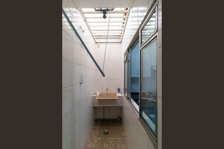 Casa para alugar com 170m², 3 quartos e 2 vagas Casa para alugar com 170m², 3 quartos e 2 vagasÁrea de Serviço