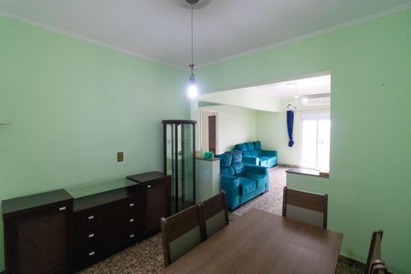 Casa para alugar com 170m², 3 quartos e 2 vagasSala