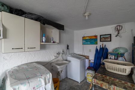 Casa à venda com 148m², 3 quartos e 1 vaga Casa à venda com 148m², 3 quartos e 1 vagaÁrea de Serviço