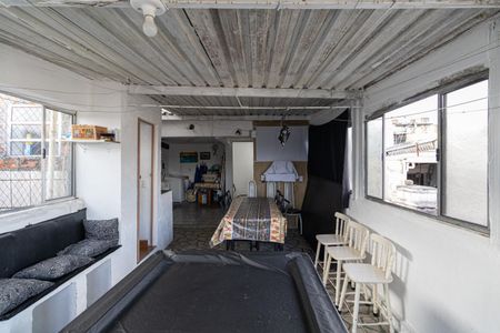 Casa à venda com 148m², 3 quartos e 1 vaga Casa à venda com 148m², 3 quartos e 1 vagaTerraço