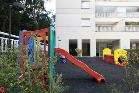 Apartamento para alugar com 98m², 3 quartos e 2 vagas Apartamento para alugar com 98m², 3 quartos e 2 vagasÁrea comum - Playground