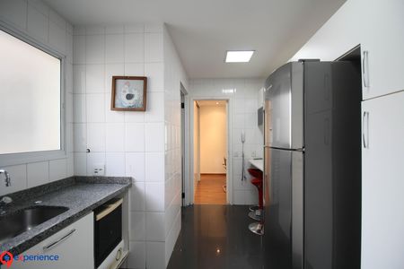Apartamento para alugar com 98m², 3 quartos e 2 vagas Apartamento para alugar com 98m², 3 quartos e 2 vagasCozinha - Armários