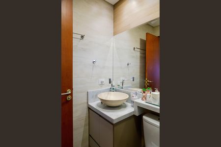 Casa para alugar com 70m², 2 quartos e sem vagaBanheiro