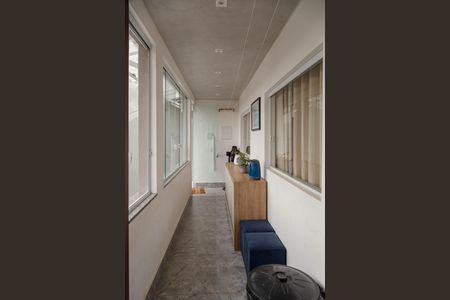 Casa para alugar com 70m², 2 quartos e sem vagaEntrada
